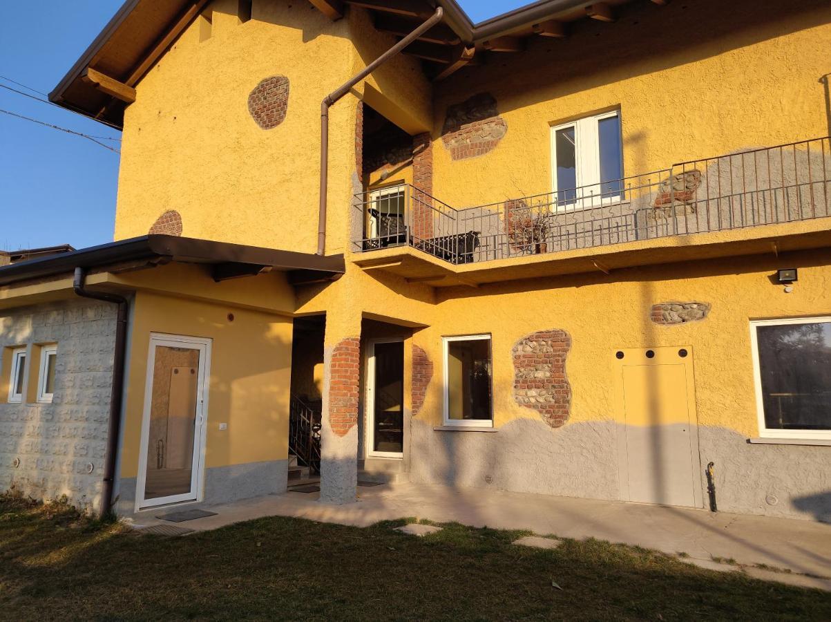 Ara Rossa Guest house Canegrate